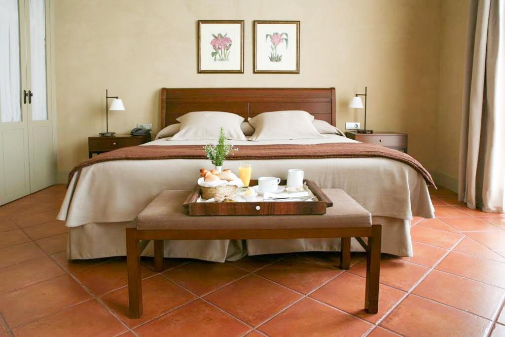Bremon Boutique Hotel By Duquessa Hotel Collection Cardona Exterior foto