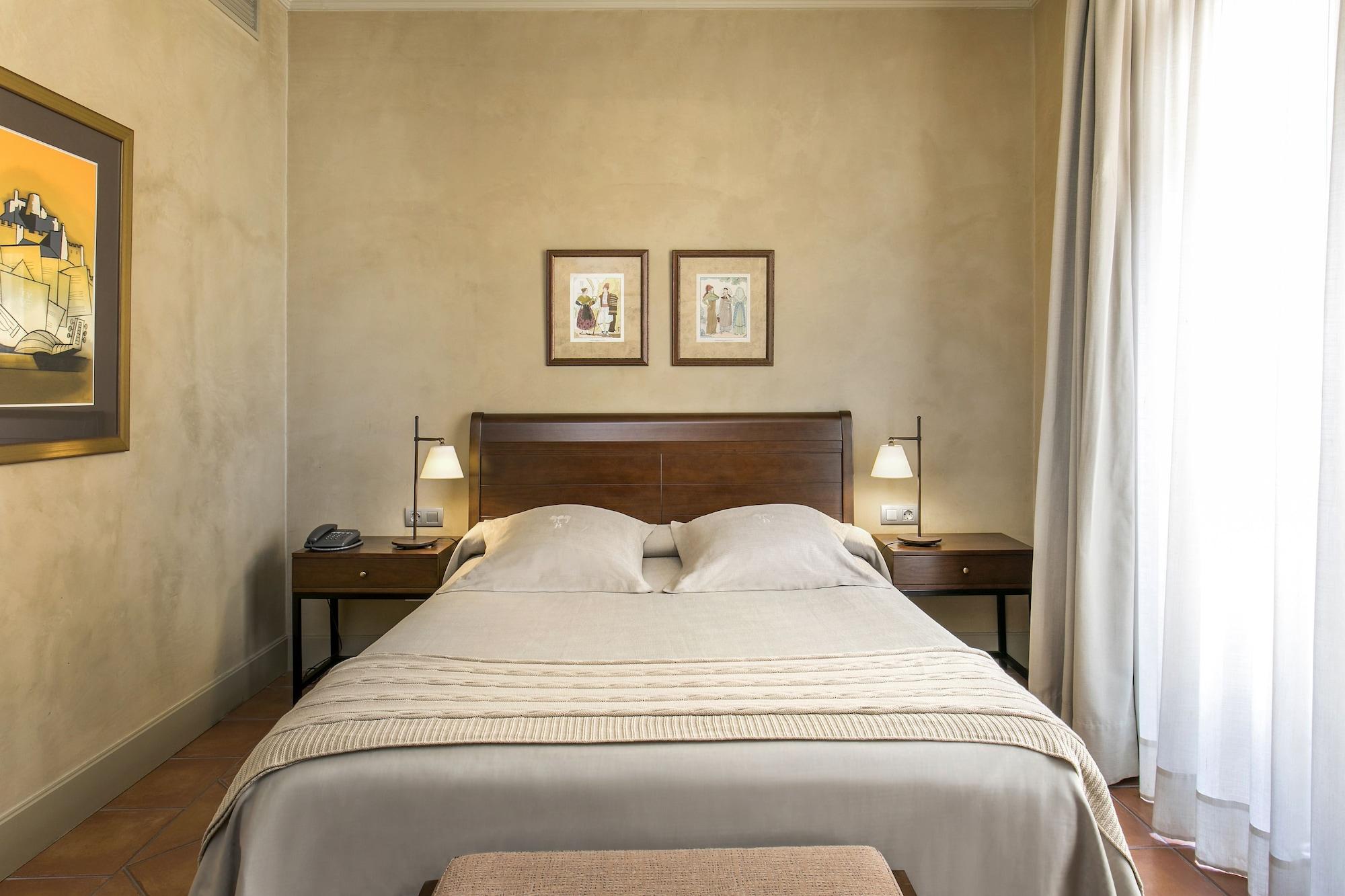 Bremon Boutique Hotel By Duquessa Hotel Collection Cardona Exterior foto