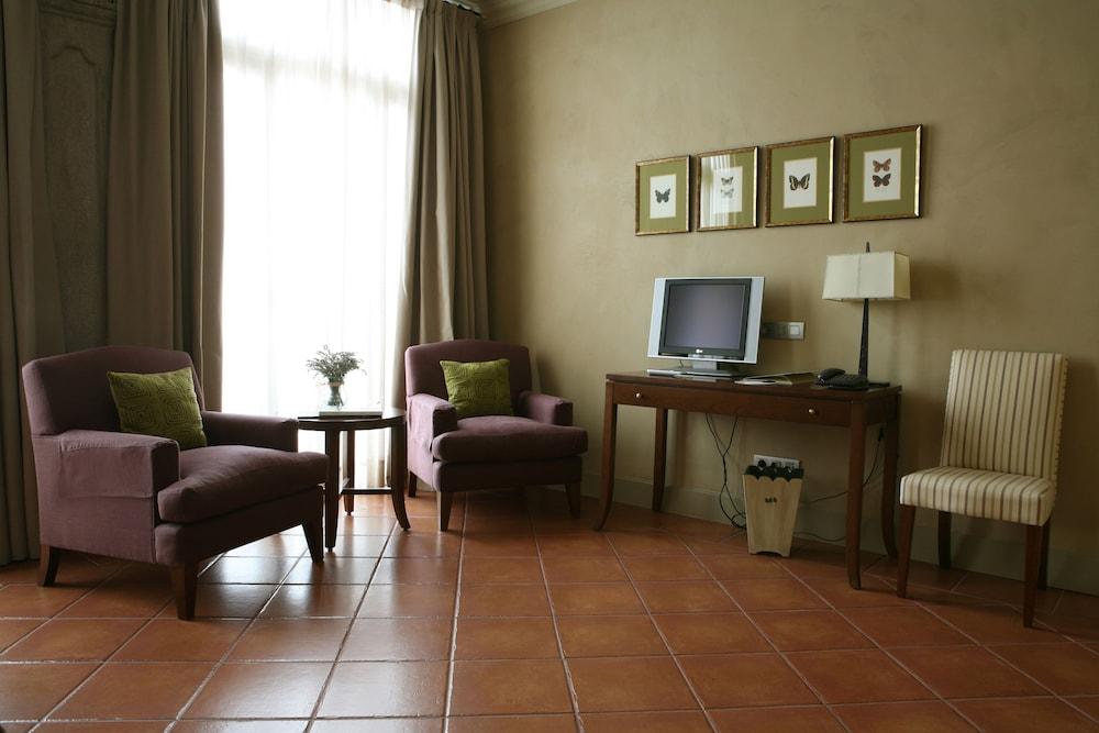Bremon Boutique Hotel By Duquessa Hotel Collection Cardona Exterior foto