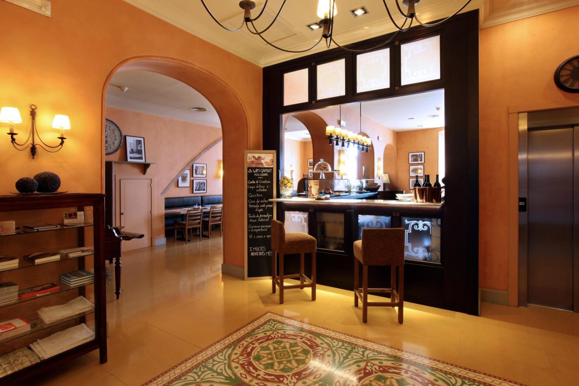 Bremon Boutique Hotel By Duquessa Hotel Collection Cardona Exterior foto